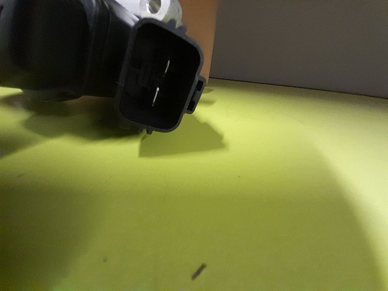 Супорт задній правий Renault Megane III / Scenic III -W/M RR 440013419R фото