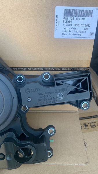 Олія сепаратор системи вентиляції картера Audi VW Skoda 1.8-2.0TFSi VAG 06H103495AH &nbsp;06h103495ah фото