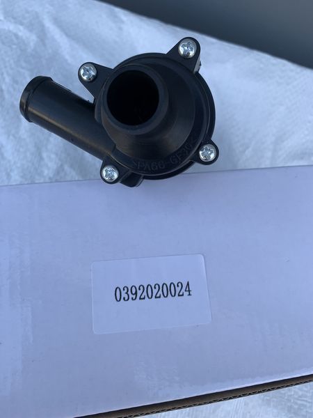 Насос системи охолодження додатковий MB Sprinter 901-905 1995-2006 0392020026 392020026 фото