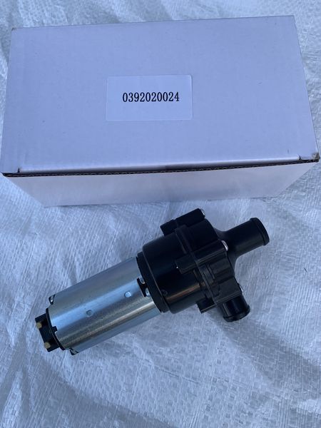 Насос системи охолодження додатковий MB Sprinter 901-905 1995-2006 0392020026 392020026 фото